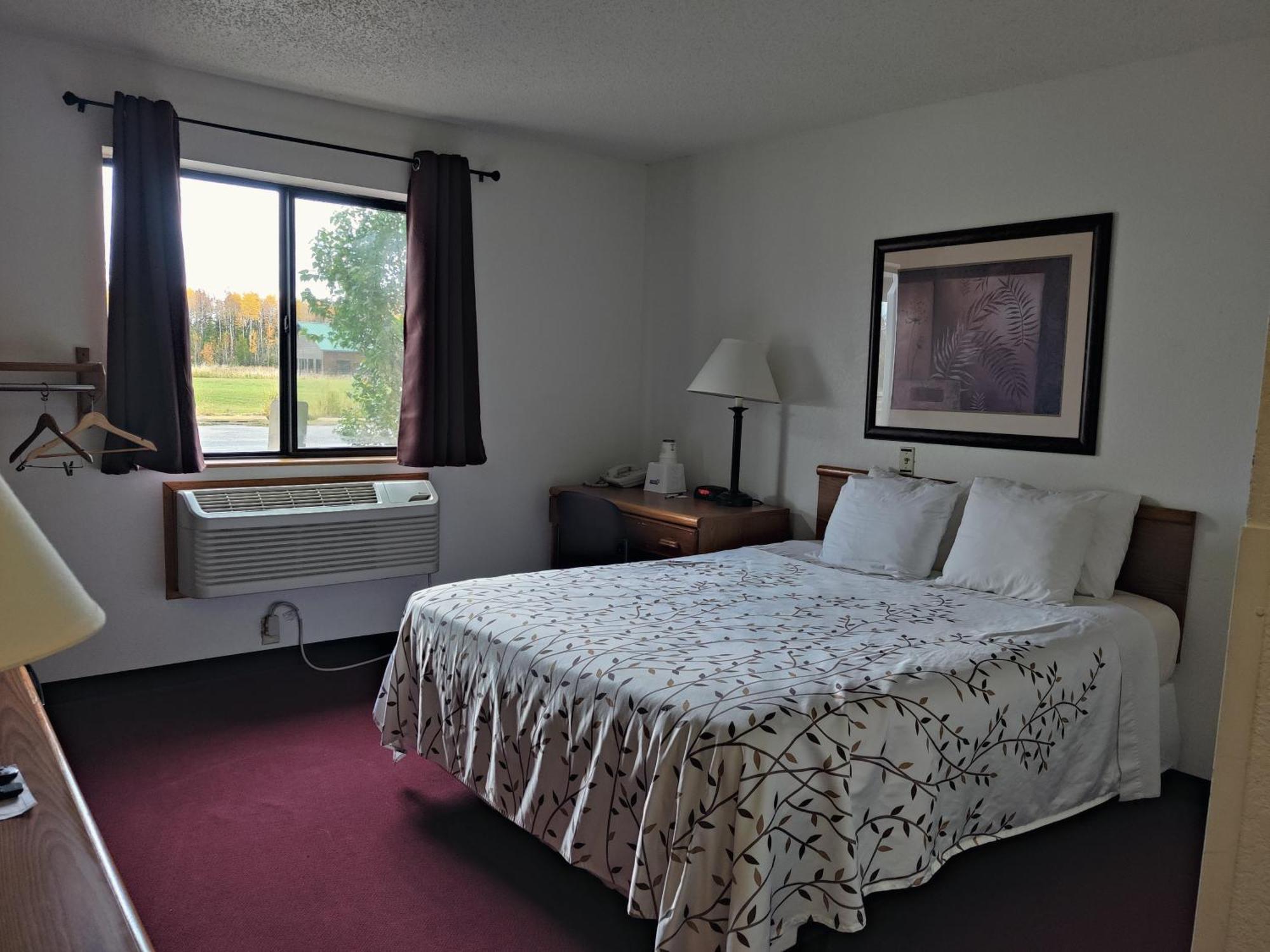 America'S Best Value Inn & Suites International Falls Exterior photo